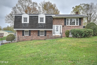 149 Canterbury Ln, Bristol, VA 24201