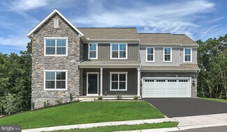 140 Red Maple Dr, Etters, PA 17319