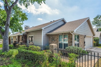 2712 Glenwood Ct, Carrollton, TX 75006