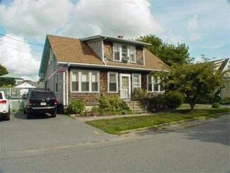 48 Morin Ave, Swansea, MA 02777