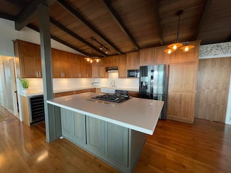 5787 Lower Kula Rd, Kula, HI 96790