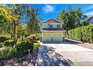 6266 SE Acorn Ct, Milwaukie, OR 97267