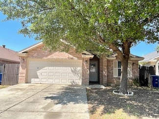 11116 Escandon Dr, Laredo, TX 78045