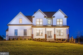 7449 Long Leaf Ln, King George, VA 22485
