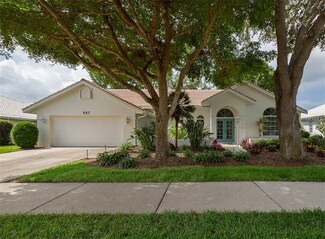 557 Park Estates Square, Venice, FL 34293