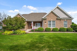 1123 Redbud Ln, Sugar Grove, IL 60554