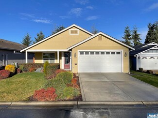 111 E Lobelia Dr, Sequim, WA 98382