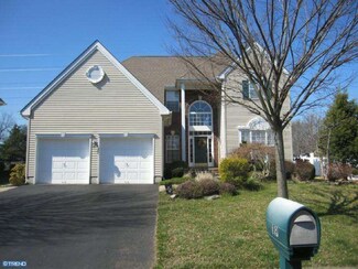 19 Sequoia Dr, Dayton, NJ 08810