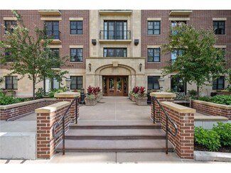 370 Marshall Ave Unit 109, Saint Paul, MN 55102