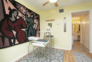 2626 Holly Hall St Unit 1012, Houston, TX 77054