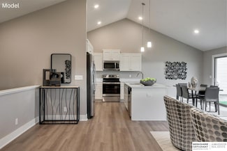 2601 Piney Creek Dr, Elkhorn, NE 68022