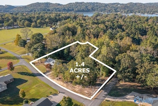 3858 Madison Ln, Gadsden, AL 35907