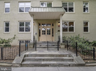 1300 Taylor St NW Unit 203, Washington, DC 20011