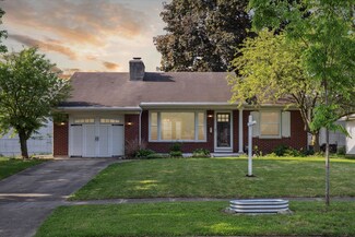 1838 Nottingham Ave, Kalamazoo, MI 49001