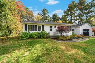 74 Norway Dr, Colchester, VT 05446