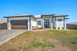 2025 NE 5th Ave, Cape Coral, FL 33909