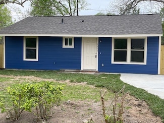 3626 Bloomfield St, Houston, TX 77051