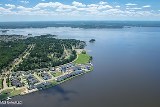 188 Crepe Myrtle Dr, Brandon, MS 39047