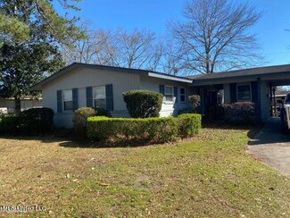 2114 Tucker Ave, Pascagoula, MS 39567