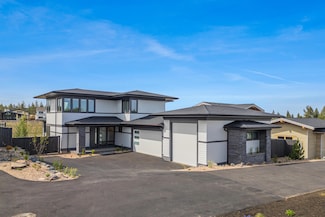 379 NW Crosby Dr Unit 231, Bend, OR 97703