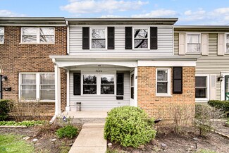 2024 Stanley Ct Unit 4, Schaumburg, IL 60194