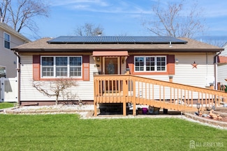 157 Orange St, Edison, NJ 08817