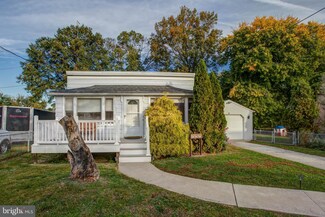 217 Chippewa St, Essington, PA 19029