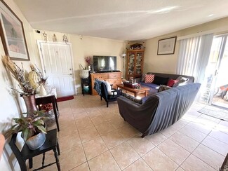 521 Calle Montecito Unit 105, Oceanside, CA 92057