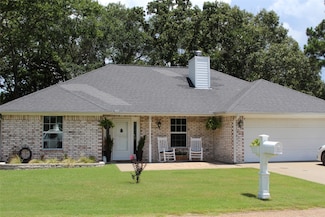 206 Vista Dr, Eustace, TX 75124