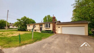 380 Blanchard St, Muir, MI 48860