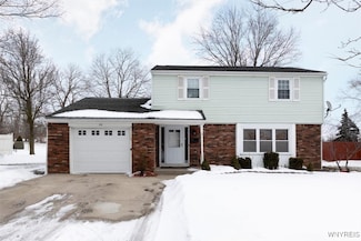 86 Chateau Ct, Depew, NY 14043