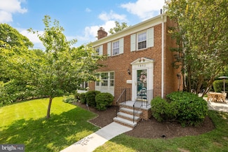 1802 August Dr, Silver Spring, MD 20902