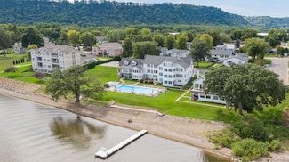 1300 S Lakeshore Dr Unit A3, Lake City, MN 55041