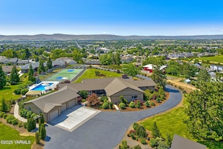 7015 W Lincoln Ave, Yakima, WA 98908