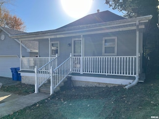 606 W Madison St, Athens, IL 62613