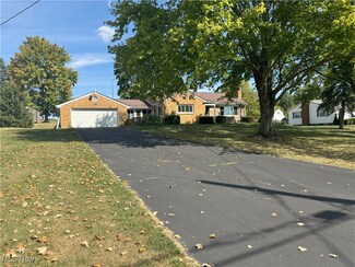 11617 Taylor St NE, Alliance, OH 44601