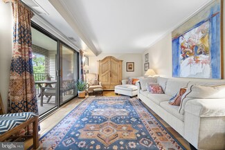 7332 Tavenner Ln Unit 3B, Alexandria, VA 22306