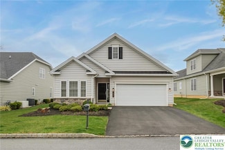 1070 Resolution Dr, Bethlehem, PA 18017