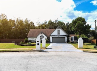 5644 Mohave Ct, Flowery Branch, GA 30542