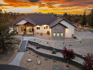 62825 Montara Dr, Bend, OR 97701