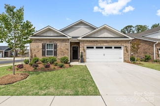 12705 Twilight Dr, Charlotte, NC 28227