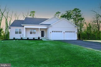 5010 Covered Bridge Rd, Millville, NJ 08332