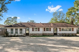 1723 Campbell Rd, Houston, TX 77080