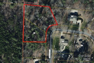 211 Horse Shoe Ln, Morganton, NC 28655