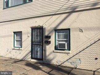 186 W Ingham Ave, Ewing, NJ 08638