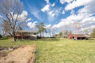 121 Delano Cemetery Rd, Delano, TN 37325