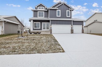 150 NW Valleyview Dr, Waukee, IA 50263