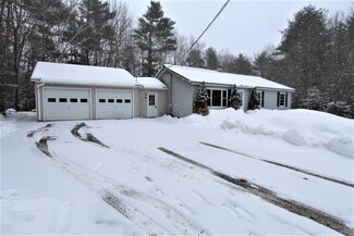 910 Sawyer Rd, Greene, ME 04236