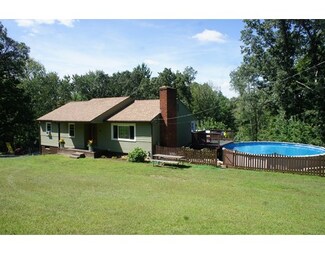 89 Tower Hill Rd, Brimfield, MA 01010