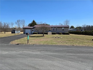201 Bush Ln, Brodheadsville, PA 18322
